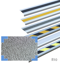 Antirutsch-Treppenkantenprofile mit Rutschhemmung Easy Clean R10 in unterschiedlichen Farben